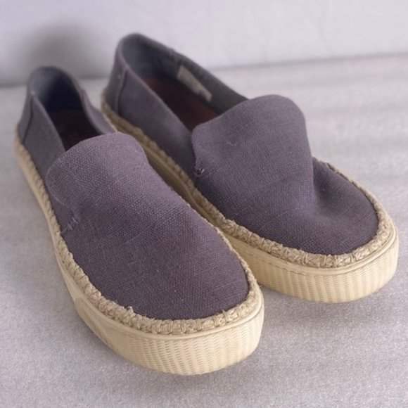 Woman's TOMS Grey and Cream - Picture 1 of 5